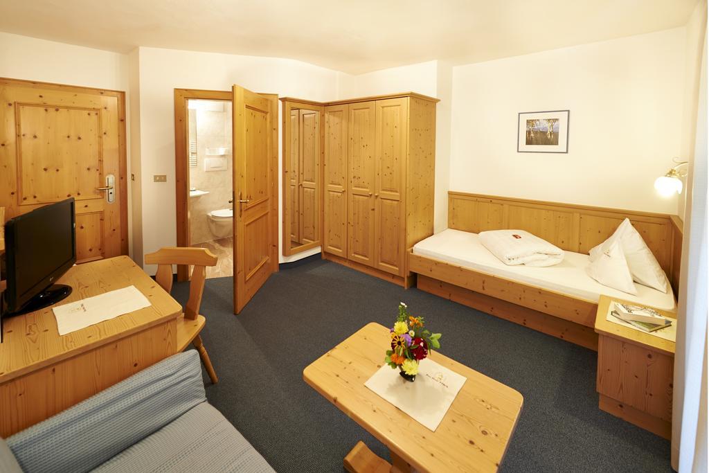 Parc Hotel Tyrol Castelrotto Dış mekan fotoğraf
